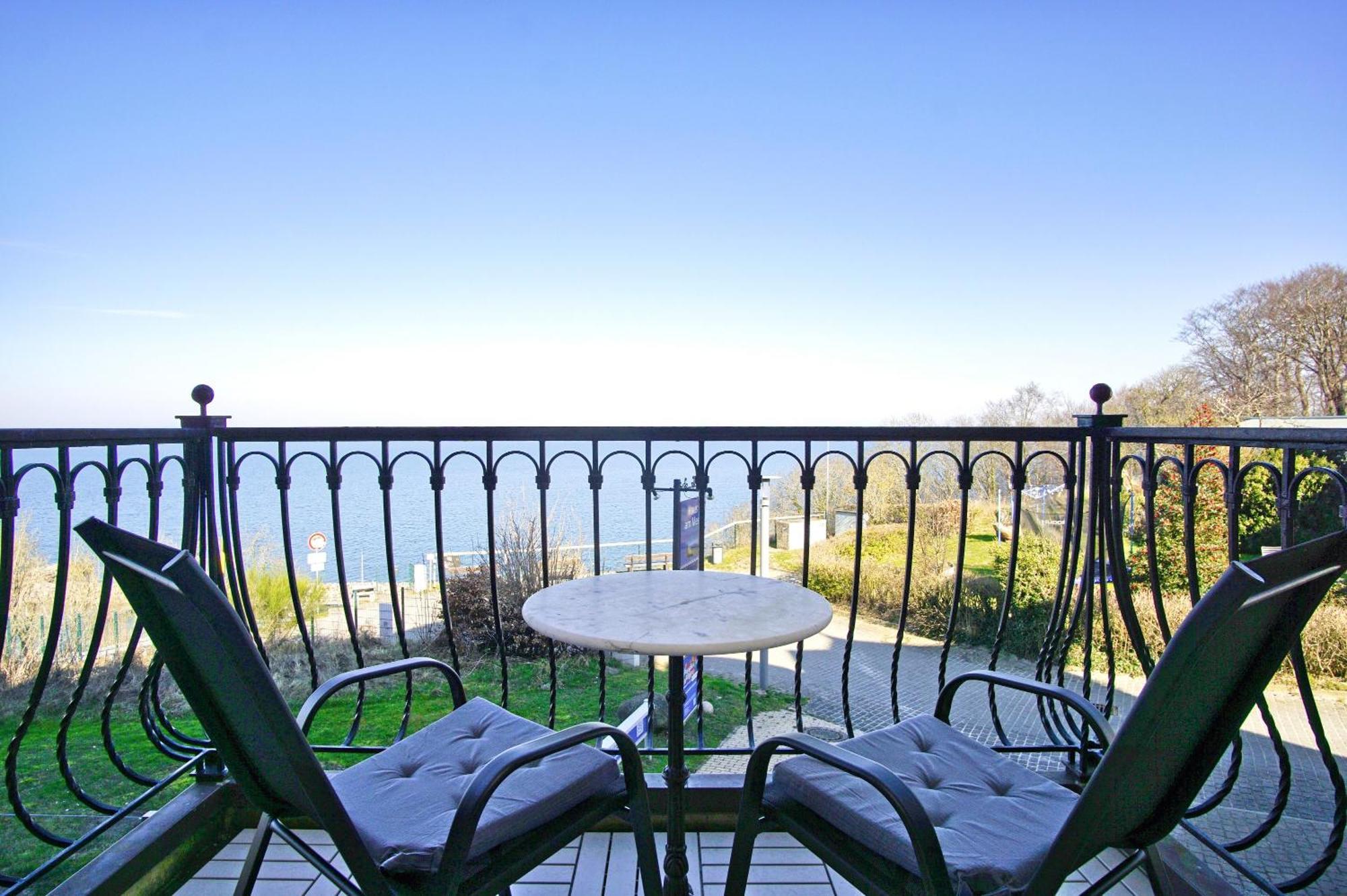 Ferienwohnung Mit Traumhaftem Meerblick - Haus Am Meer Fewo 02 Lohme Εξωτερικό φωτογραφία